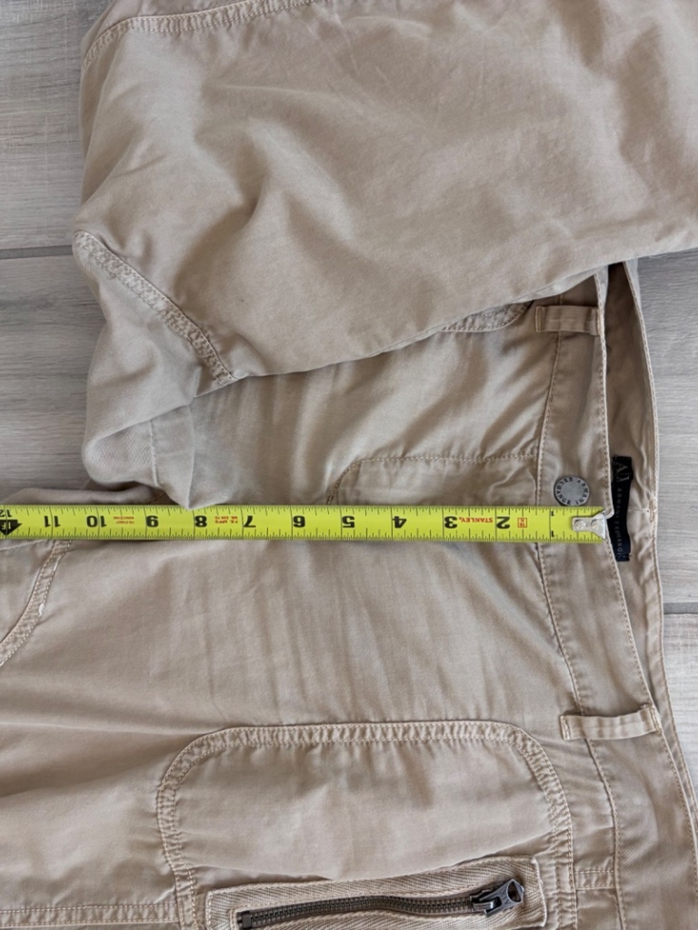 Armani Exchange Y2K Style Khaki Cargo Pants - Size 6 - Picture 13 of 16